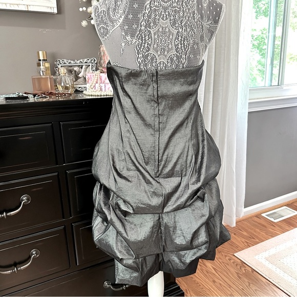 Wish Wish Wish Strapless Gray Metallic Bubble Hem Cocktail Dress Size 20 - Picture 6 of 13